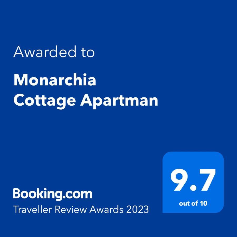 Monarchia Cottage Apartman Mosonmagyaróvár エクステリア 写真